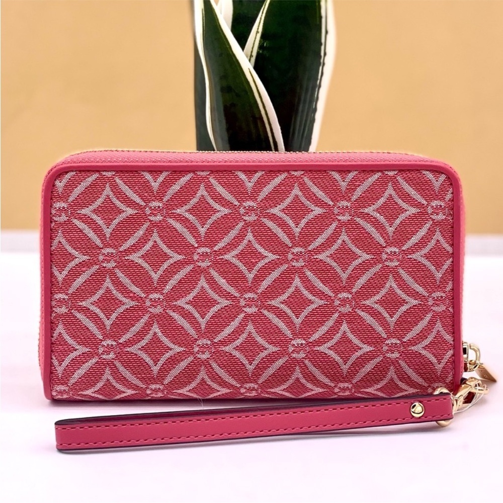 Michael Kors Jet Set Travel Multifunction Large Phone Wallet MK Light Berry - Picture 10 of 10